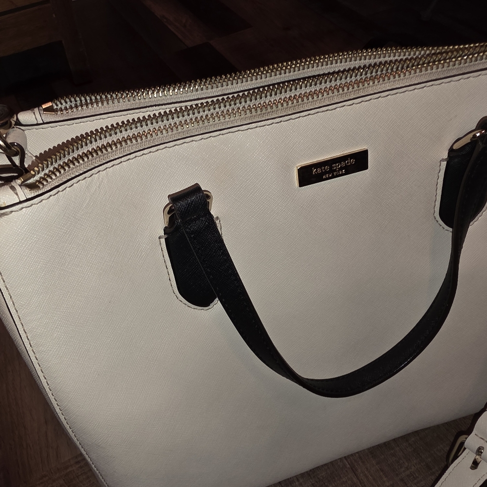 Kate Spade Cream and Black Satchel - Picture 10 of 13